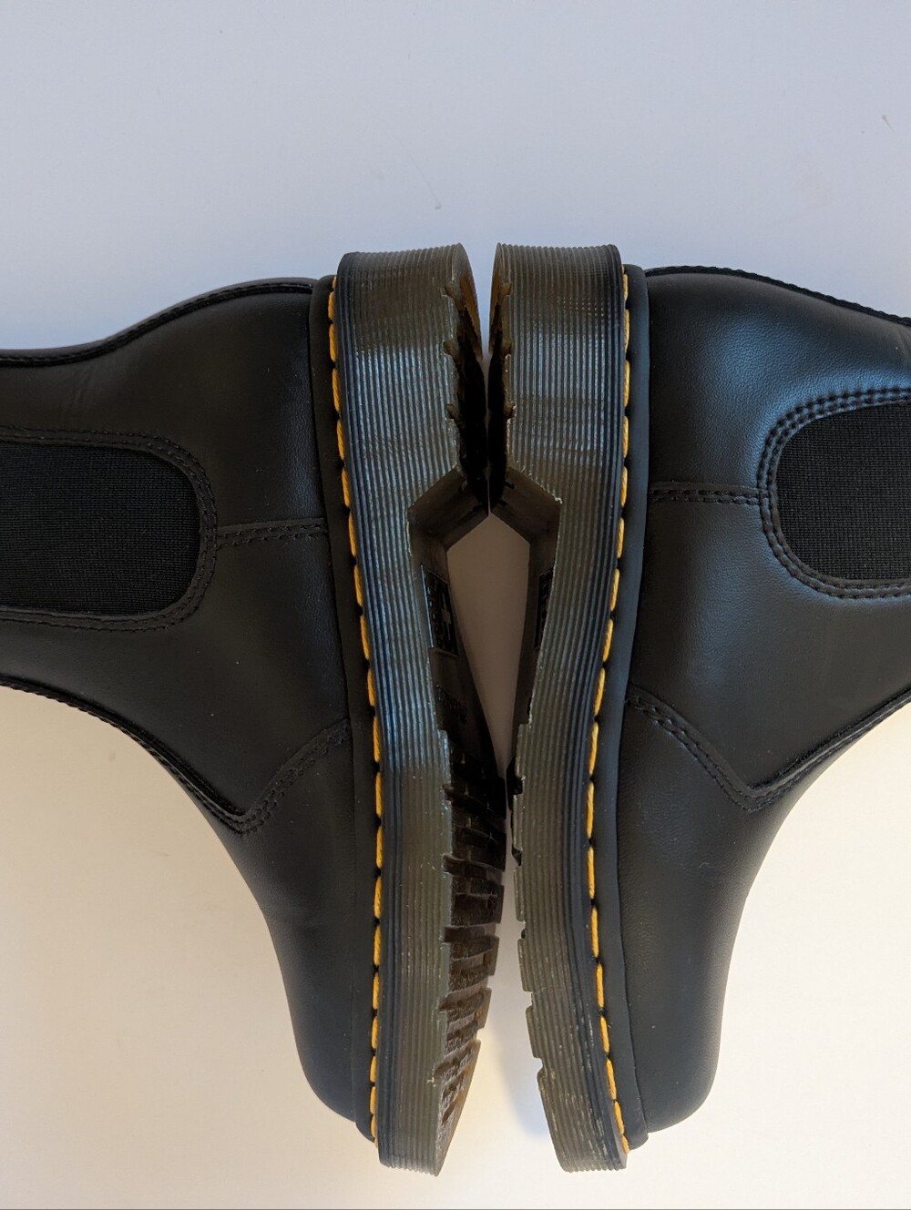 Vegan Dr.Martens Chelsea Boots UK 3 / US Men’s 4 / US Women’s 5 / EU 36 - Picture 5 of 14